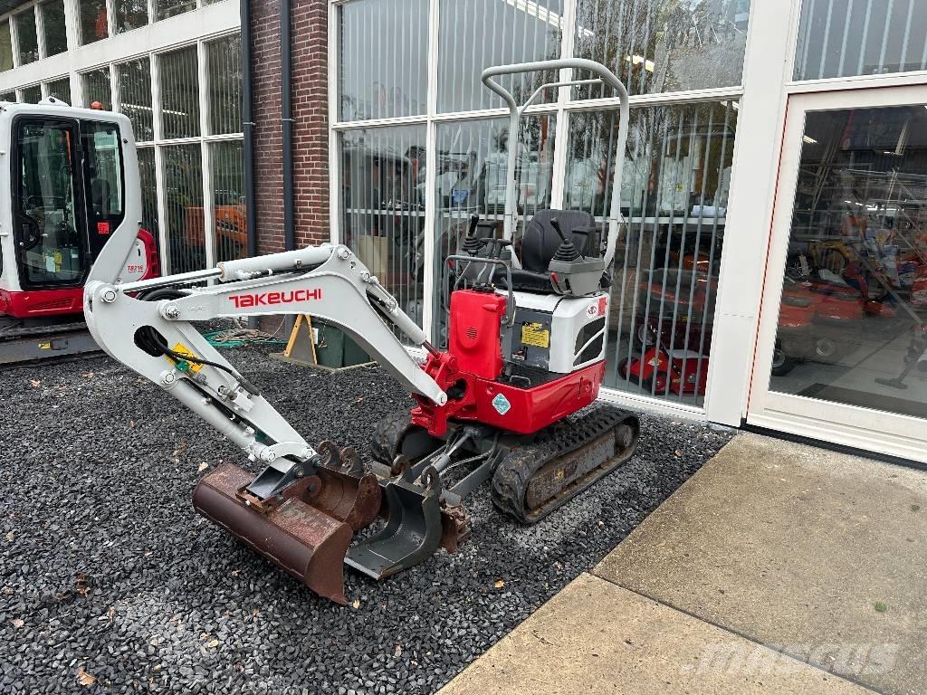 Takeuchi TB 210 R Mini bagri <7t
