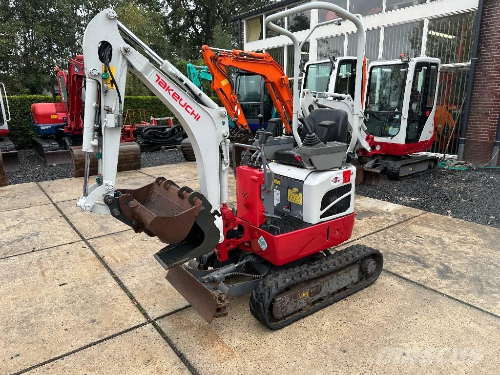 Takeuchi TB 210 R Mini bagri <7t