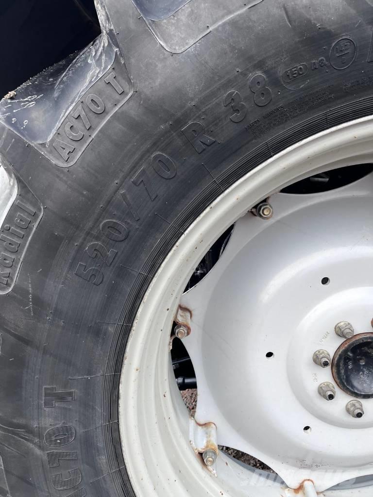 Massey Ferguson 5470 Traktorji