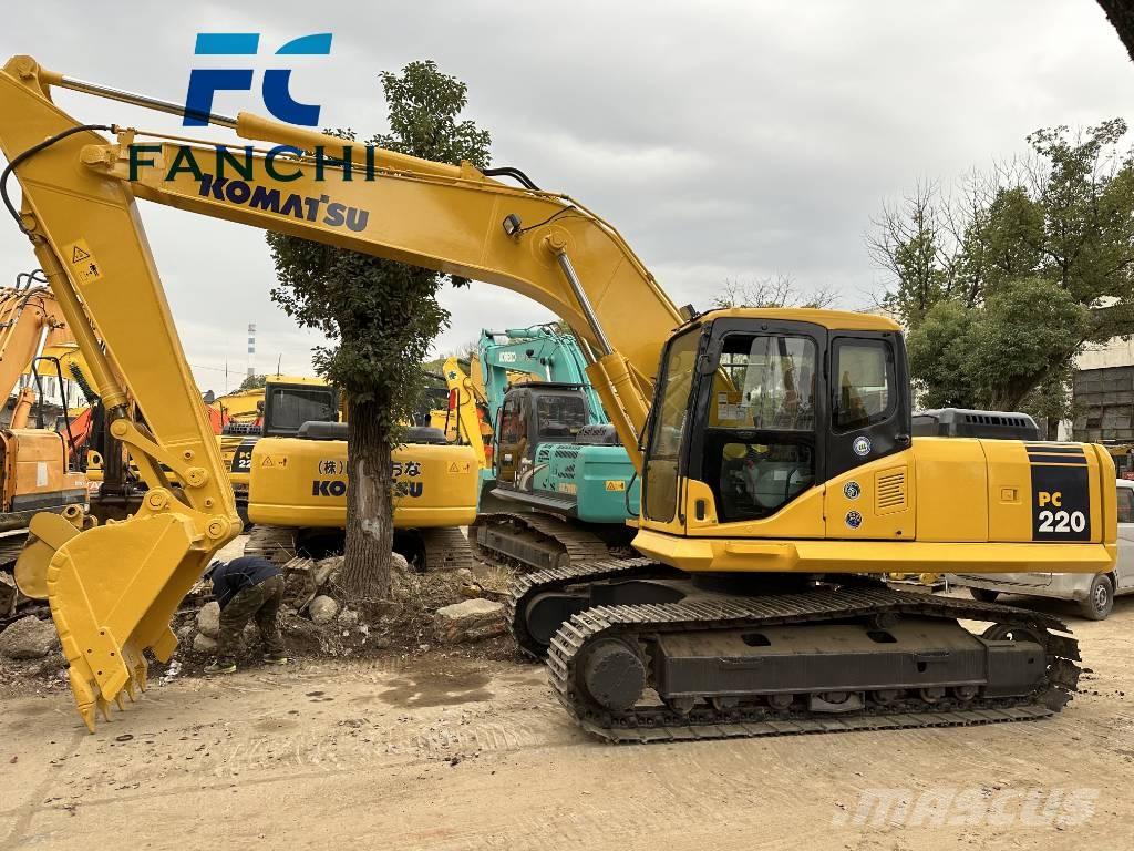 Komatsu PC 220 Bagri goseničarji
