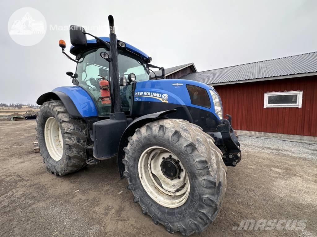 New Holland T 7.185 Traktorji