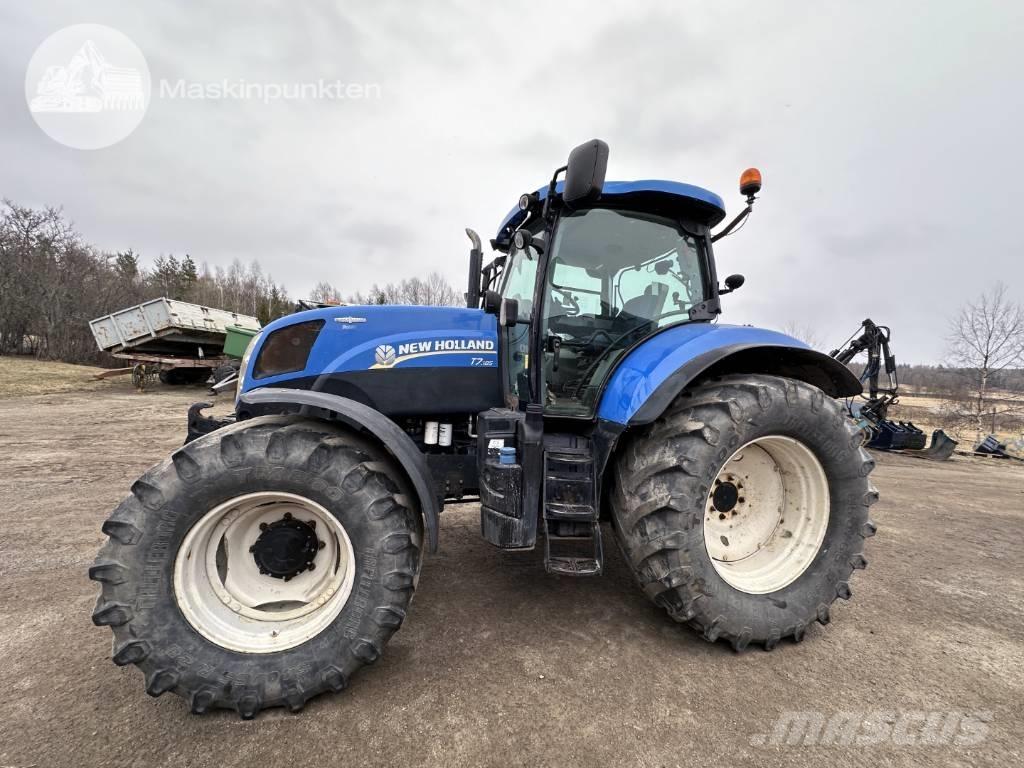 New Holland T 7.185 Traktorji