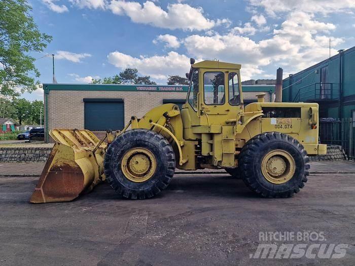 CAT 966C Kolesni nakladalci