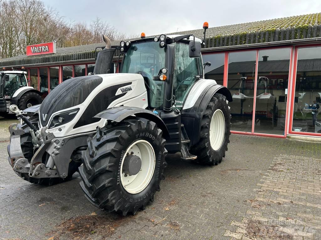 Valtra T154 Active Traktorji