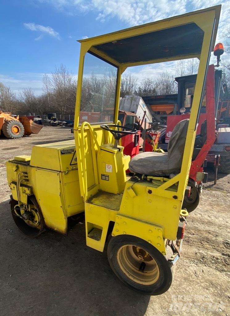 Bomag BW 100 AC Kombinirani valjarji