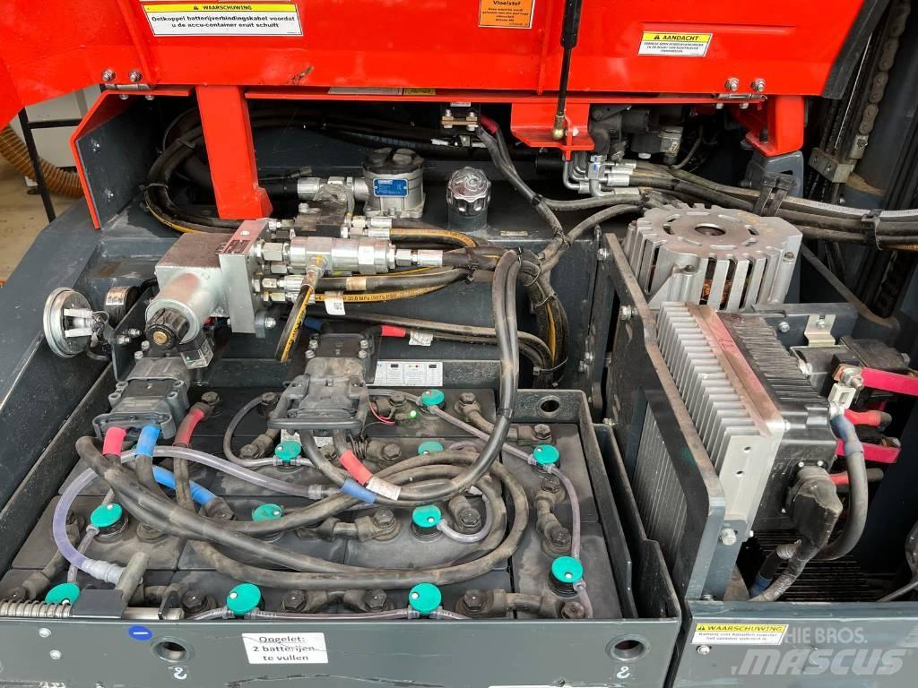 Combilift CBE3000 Bočni viličari