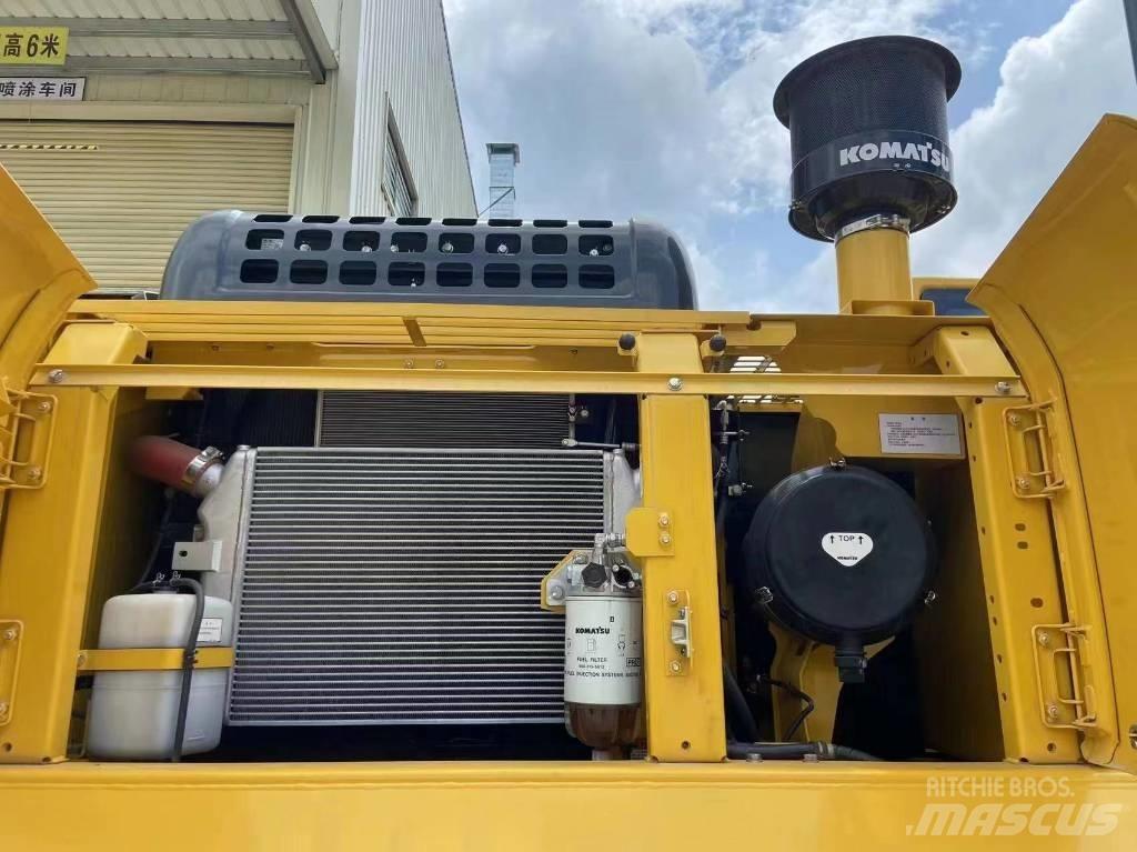 Komatsu PC 390 LC-10 Bagri goseničarji