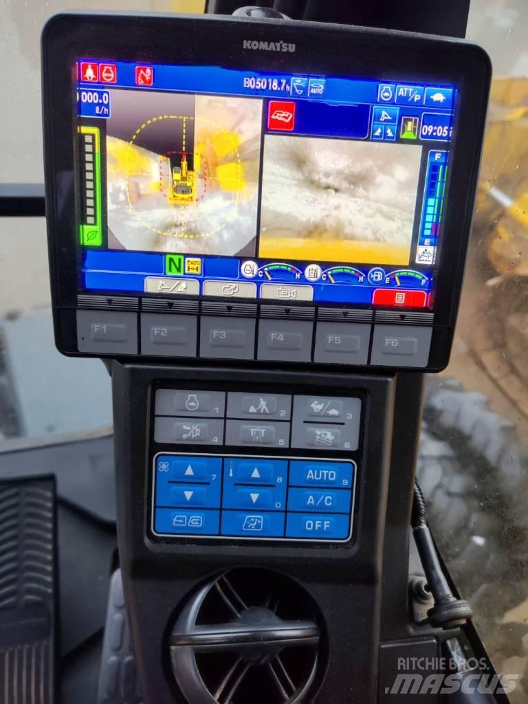 Komatsu PW180-11 Bagri na kolesih