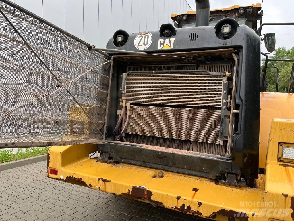 CAT 962 M Kolesni nakladalci