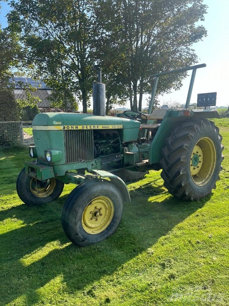 John Deere 1630 Traktorji