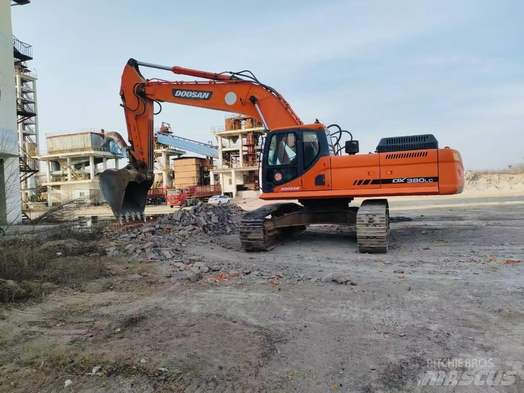 Doosan DX 380 LC Bagri goseničarji