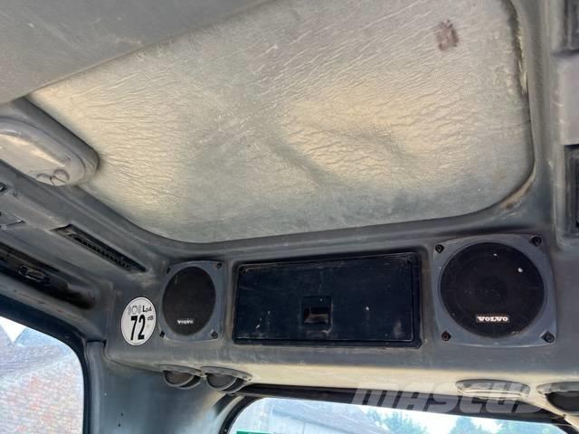 Volvo EC 140 B Bagri goseničarji