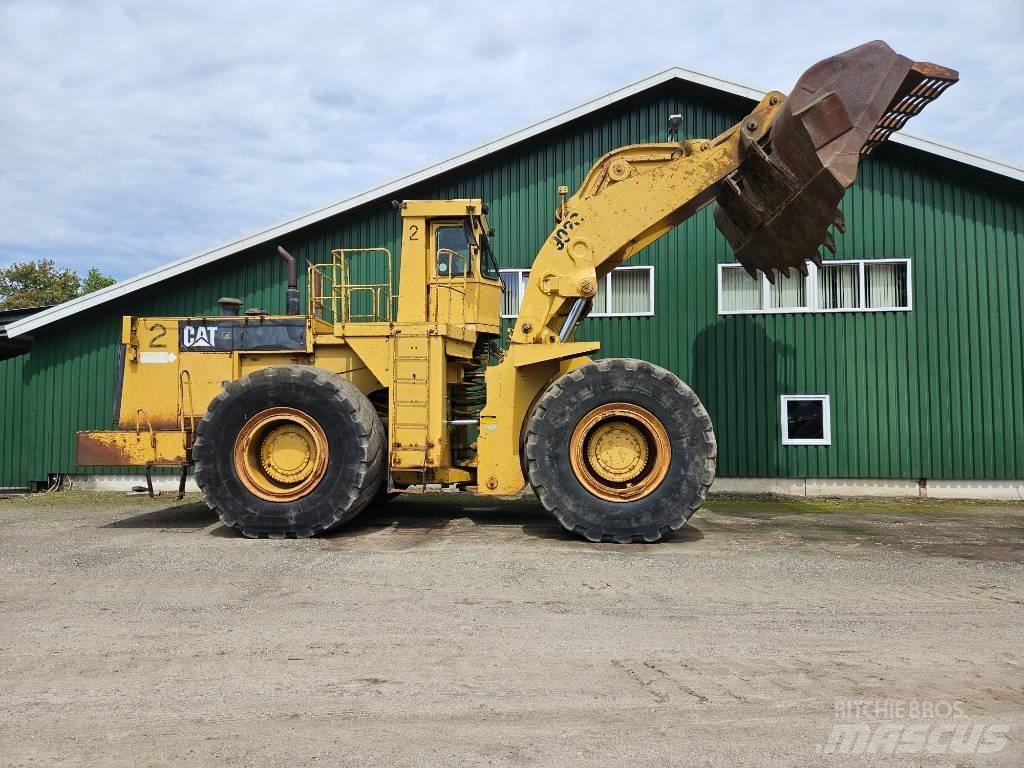 CAT 992C Kolesni nakladalci