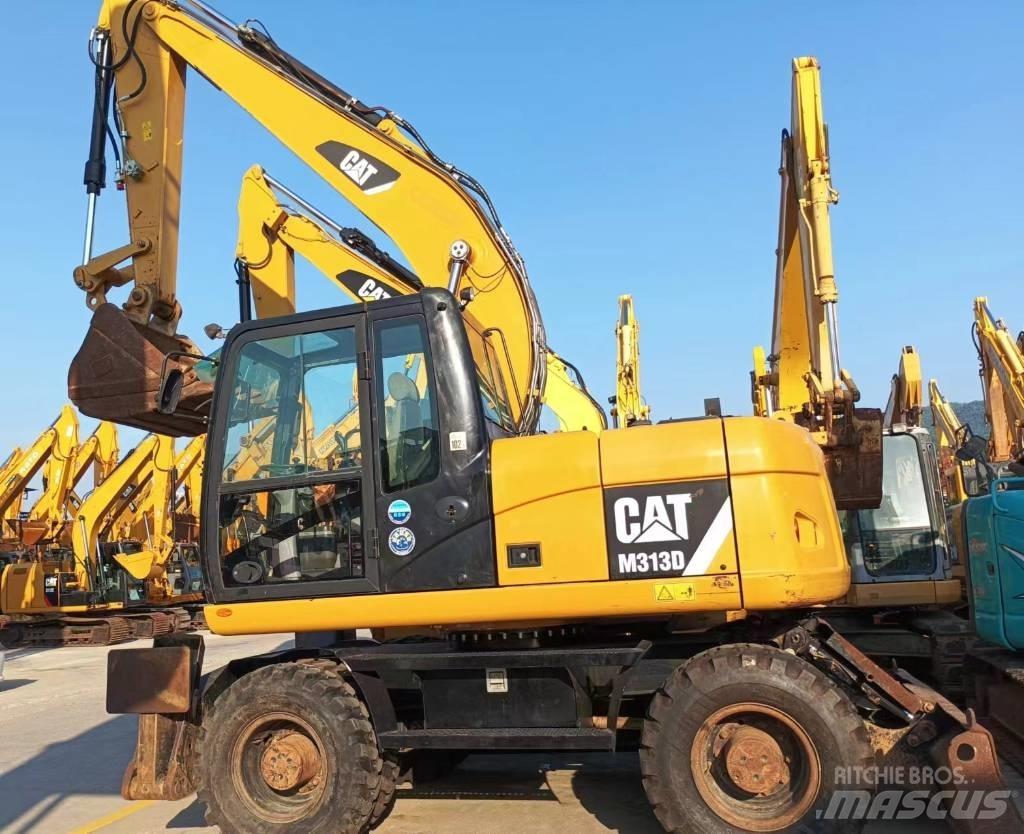 CAT CAT313D Midi bagri 7t – 12t