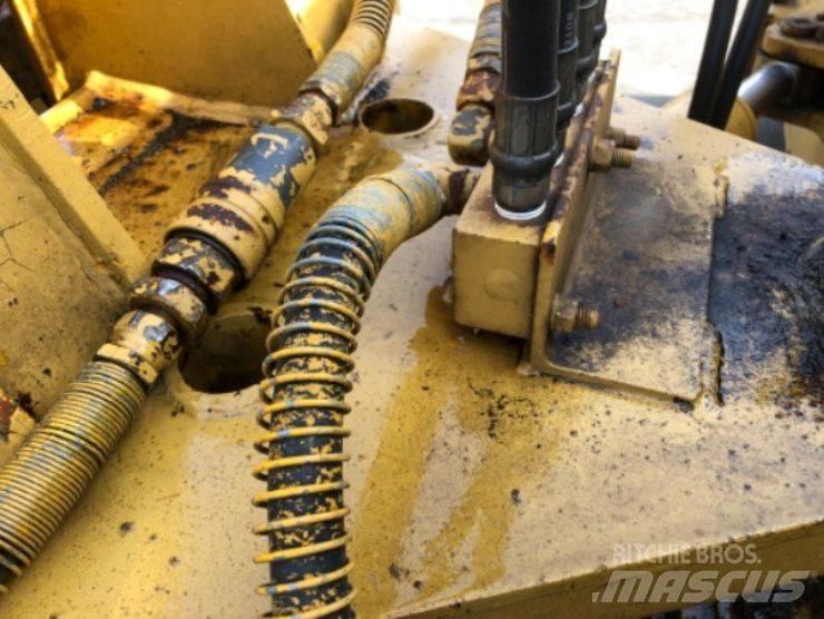 CAT 950BZ Buldožerji goseničarji