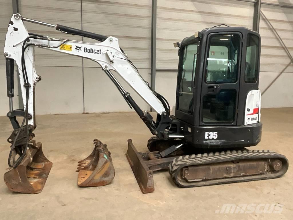 Bobcat E 35 Mini bagri <7t