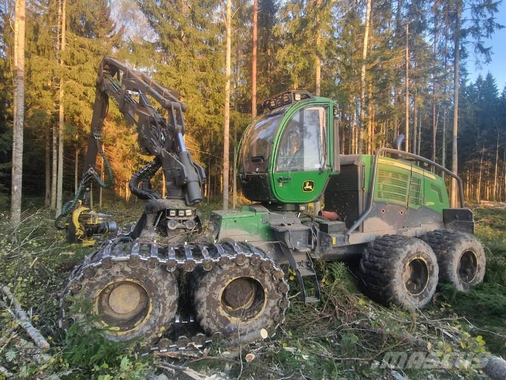 John Deere 1270G Harvesterji