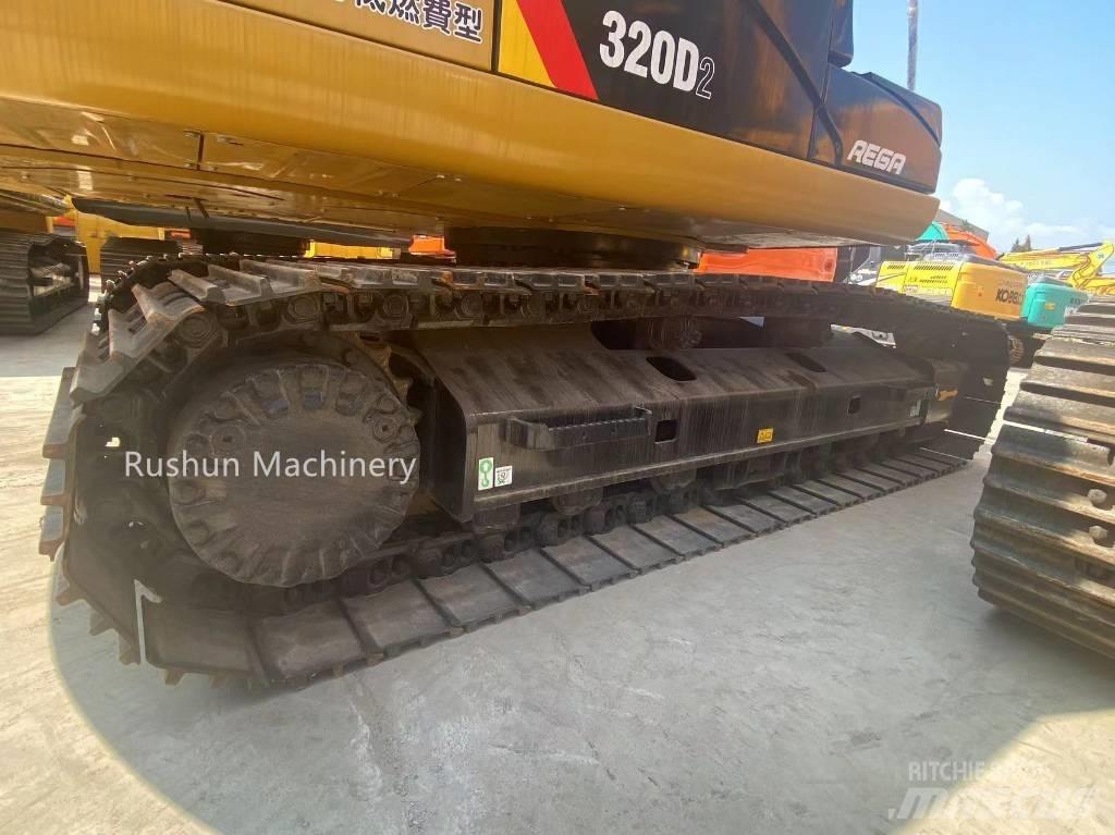CAT CAT320D2 Bagri goseničarji