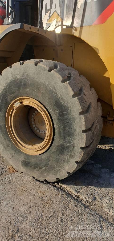 CAT 950 K Kolesni nakladalci