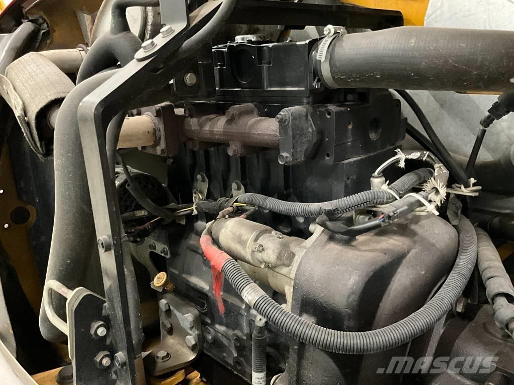 JCB 8050 Mini bagri <7t