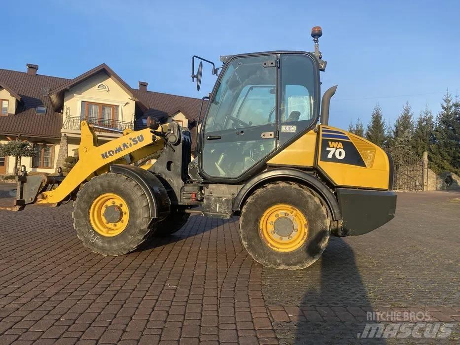 Komatsu WA 70-6 Kolesni nakladalci