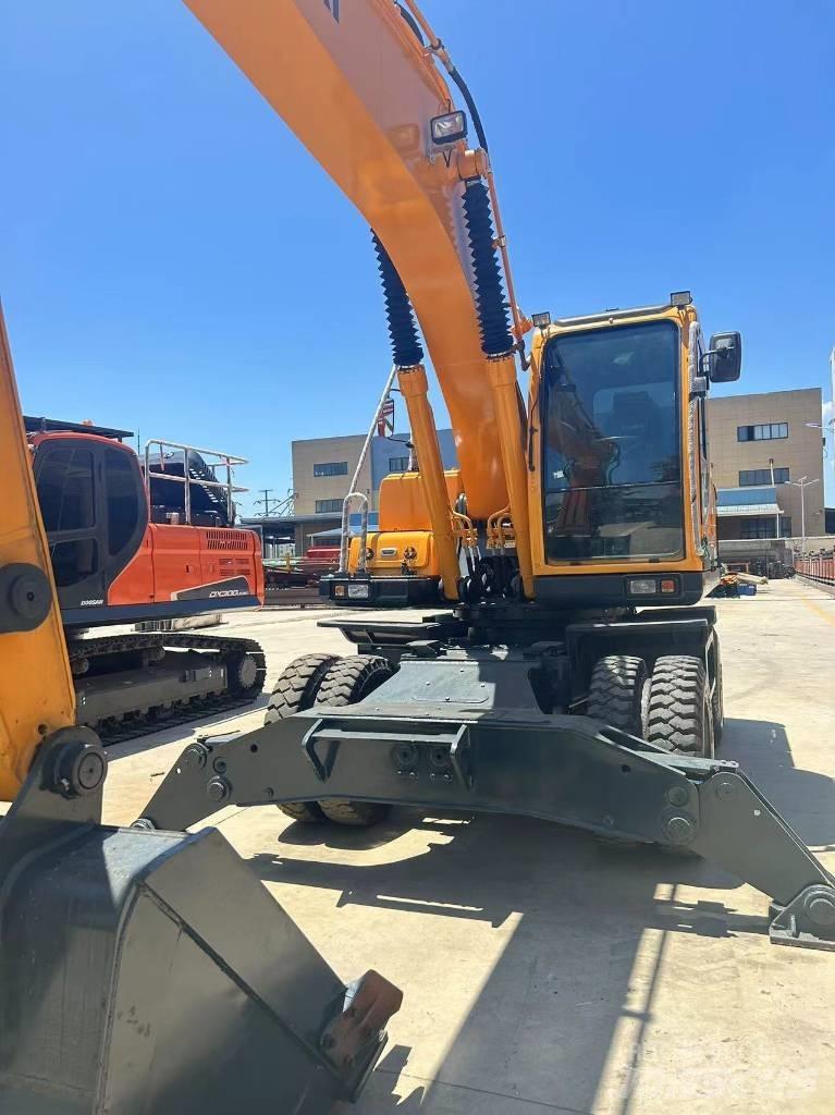 Hyundai R210W-9 Bagri na kolesih