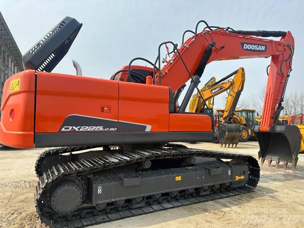 Doosan DX 225LC-9C Bagri goseničarji