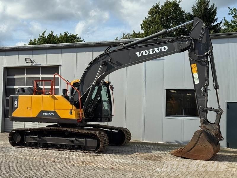 Volvo EC 220 EL Bagri goseničarji