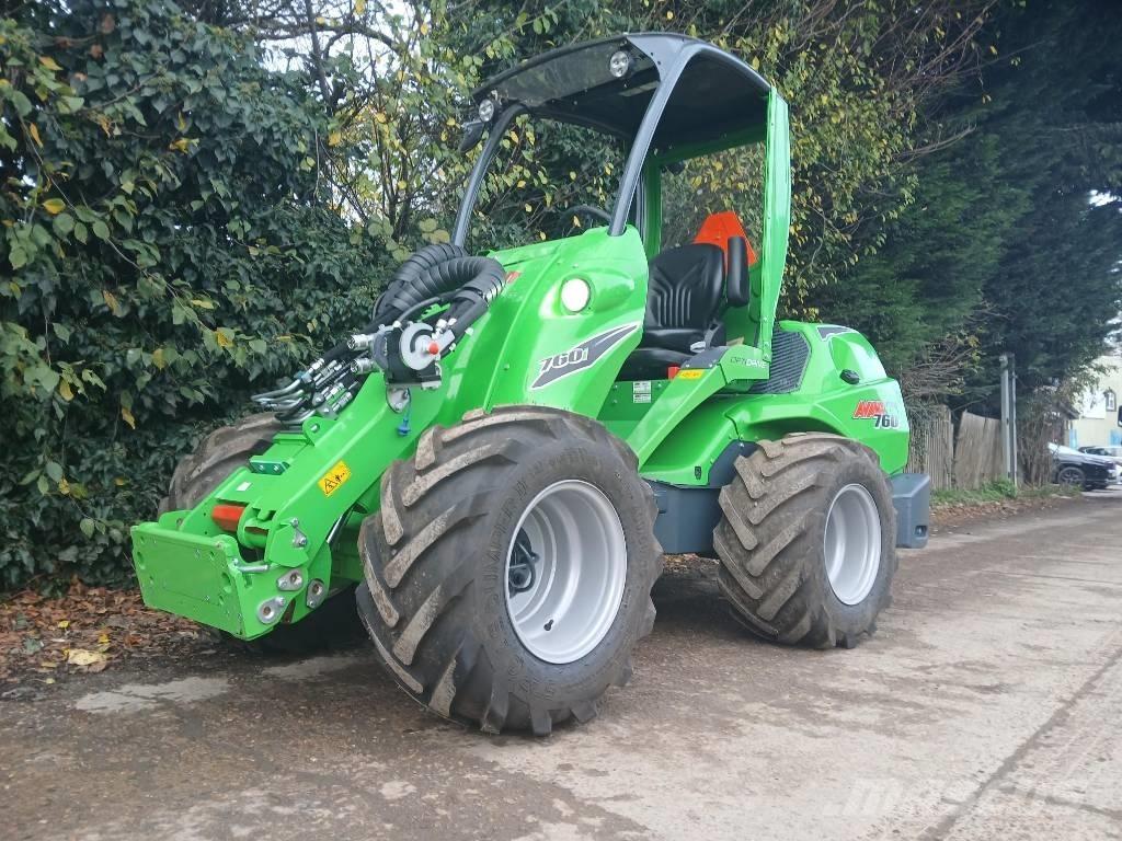 Avant 760 I Večnamenski nakladalci