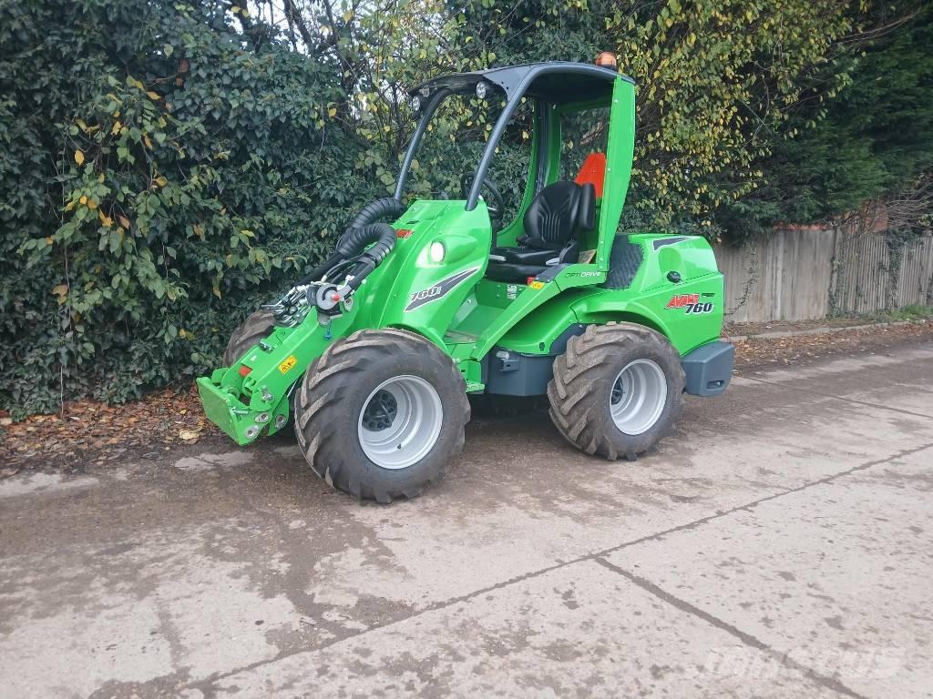 Avant 760 I Večnamenski nakladalci