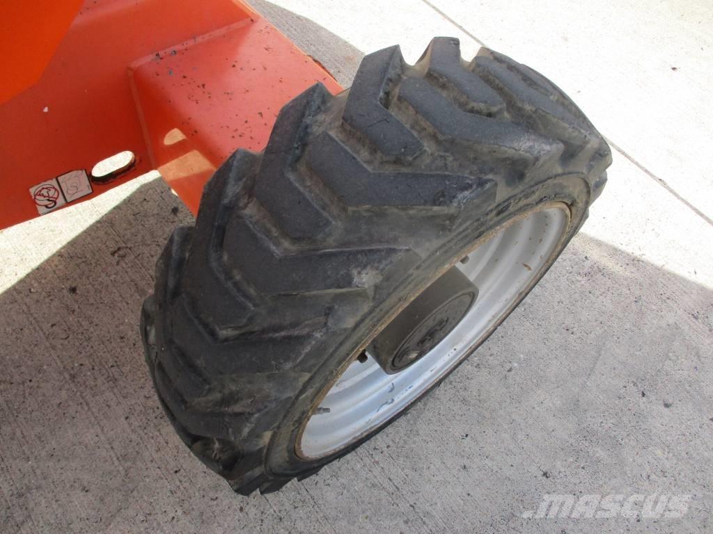 JLG 340AJ (835) Zglobne samohodne dvižne ploščadi