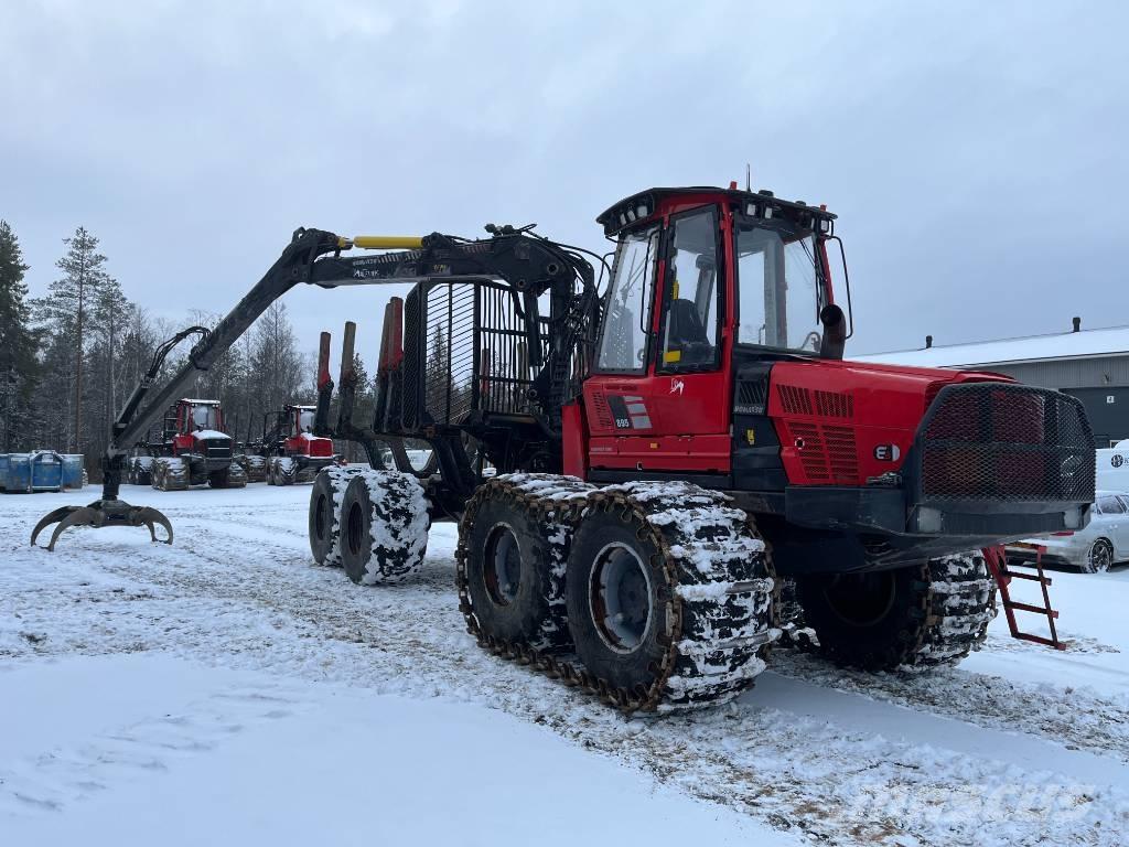 Komatsu 895 Forwarderji