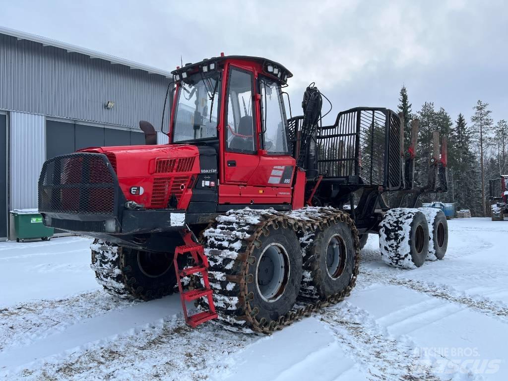 Komatsu 895 Forwarderji