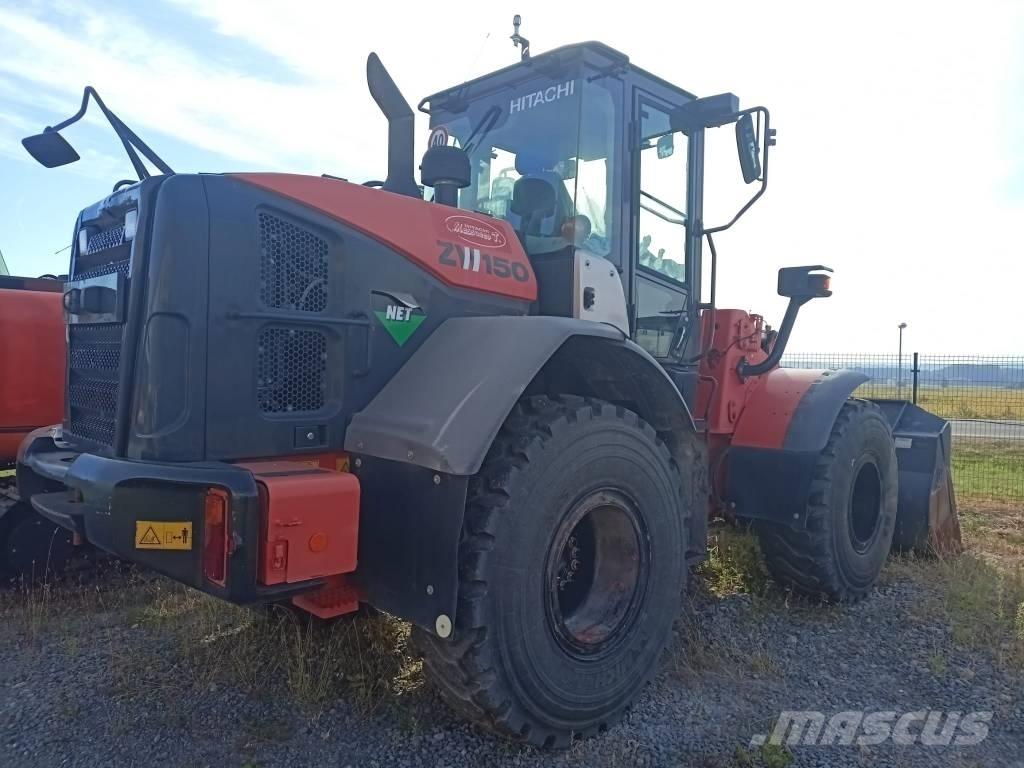 Hitachi ZW150 Kolesni nakladalci