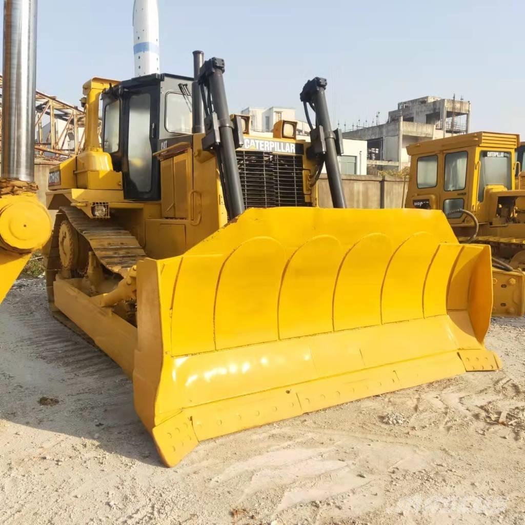 CAT D7H Buldožerji goseničarji