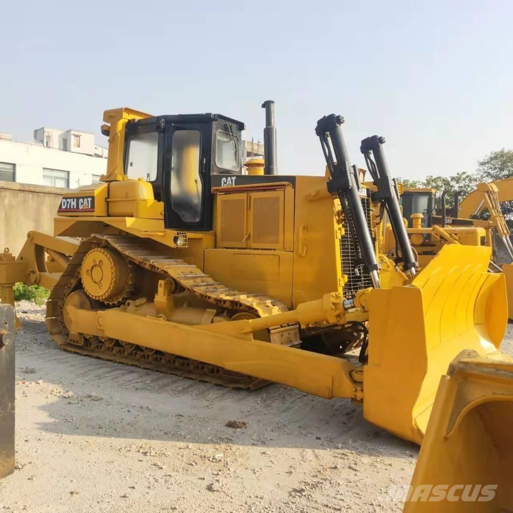 CAT D7H Buldožerji goseničarji