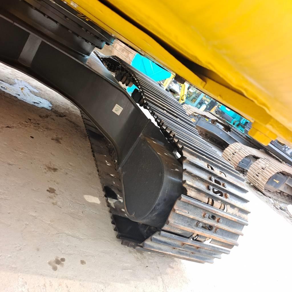 Komatsu PC 220 LC Bagri goseničarji