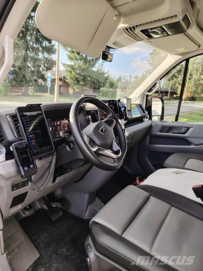 MAN TGE 3.180 Zabojni kombi