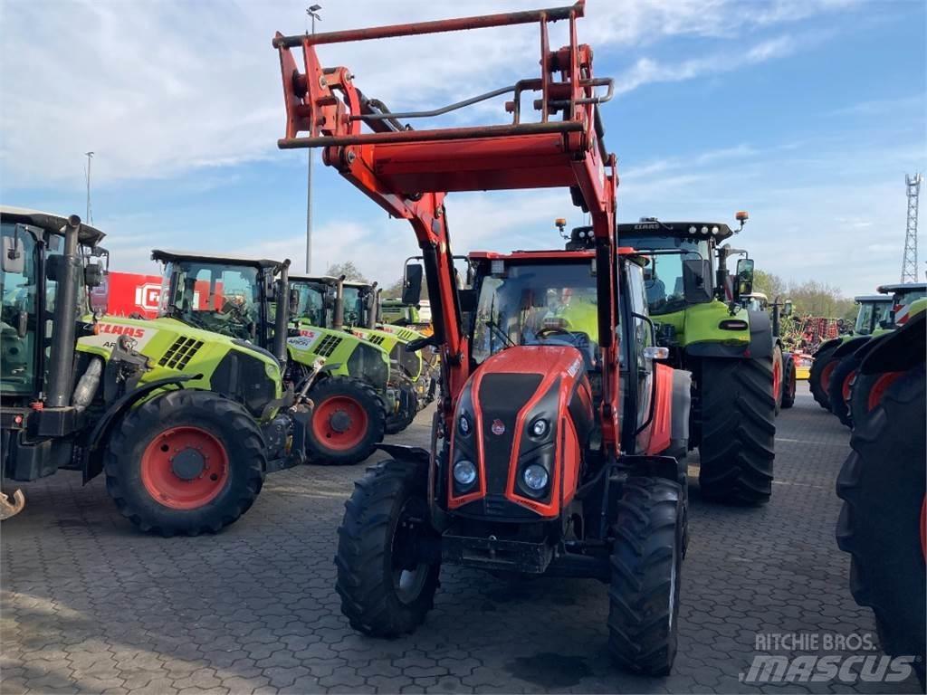 Ursus C-380 Traktorji