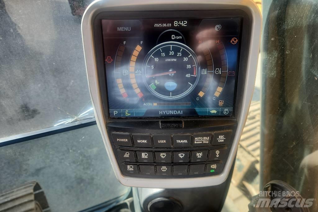 Hyundai HX 235 LCR Bagri goseničarji