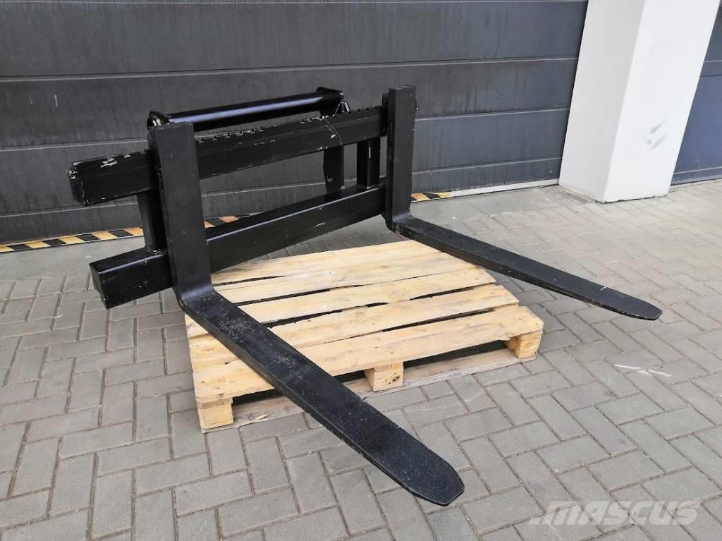 Manitou pallet forks Vilice