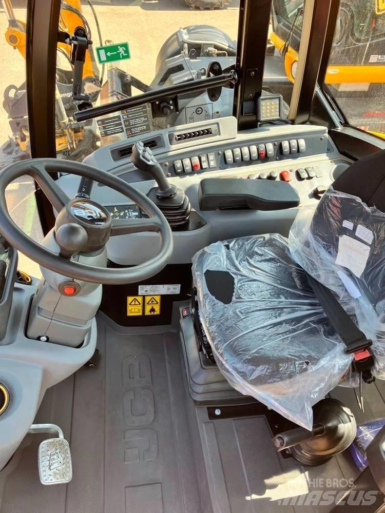 JCB 409 STAGE V - AGRI Mini nakladalci