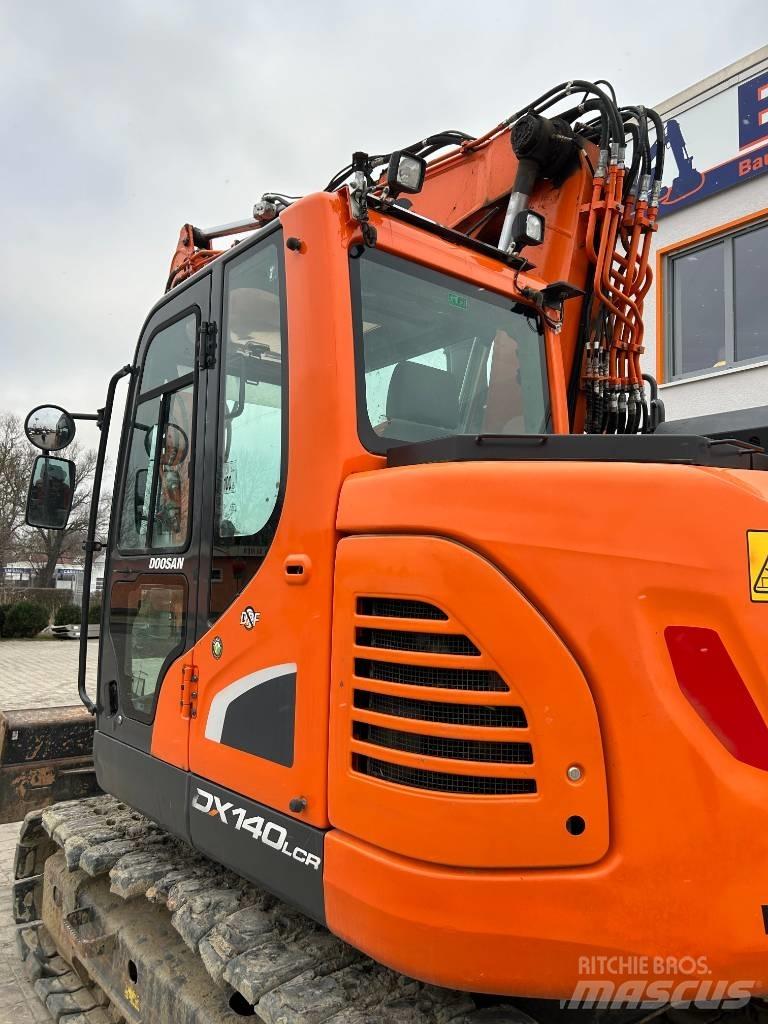 Doosan DX140LCR-5 Bagri goseničarji