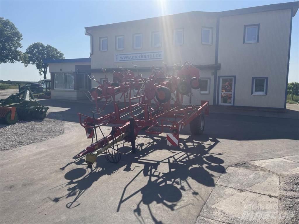 Lely Lotus 900P Obračalniki in zgrabljalniki
