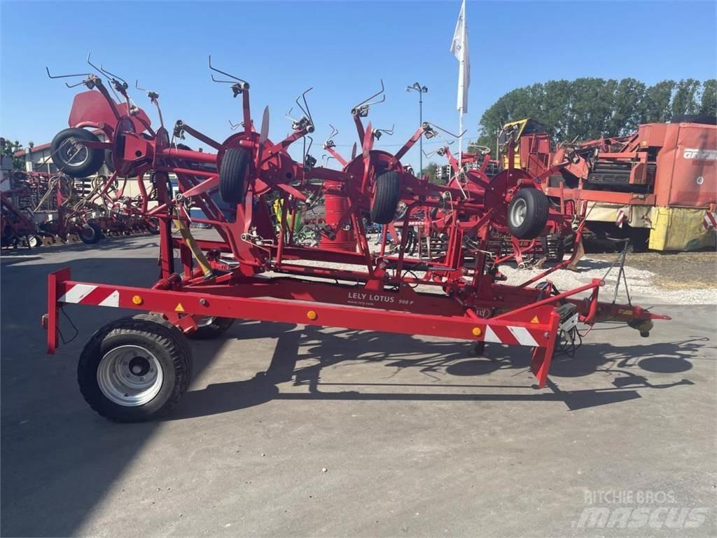 Lely Lotus 900P Obračalniki in zgrabljalniki