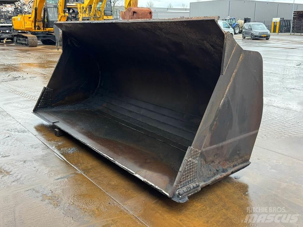 CAT Bucket CAT 980 Žlice