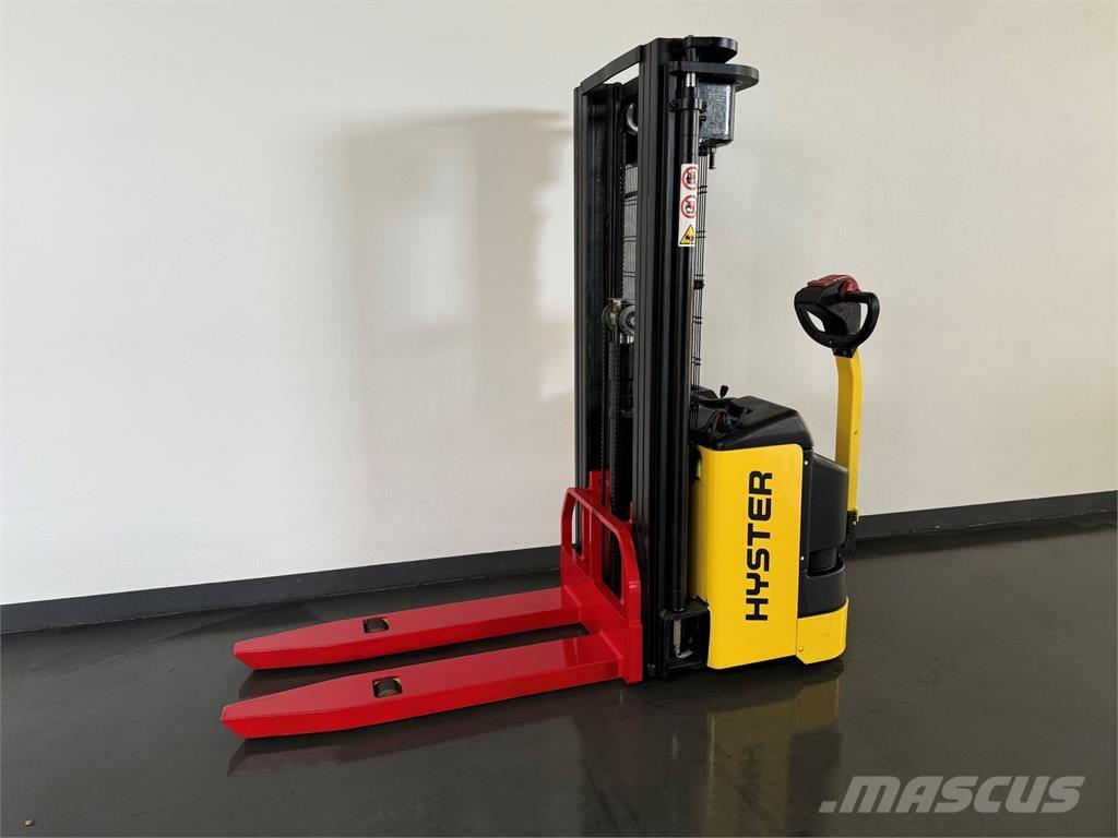 Hyster S1.2 Samopogonski ročni viličarji