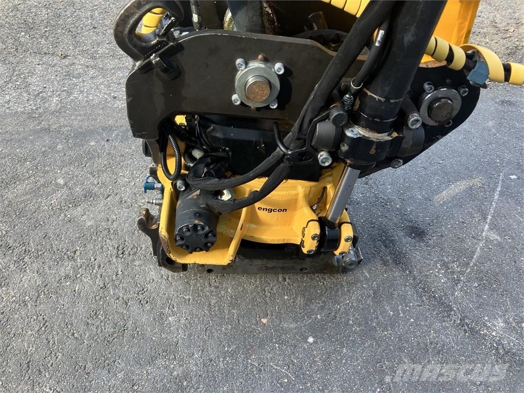 JCB 110 Hydradig Bagri na kolesih