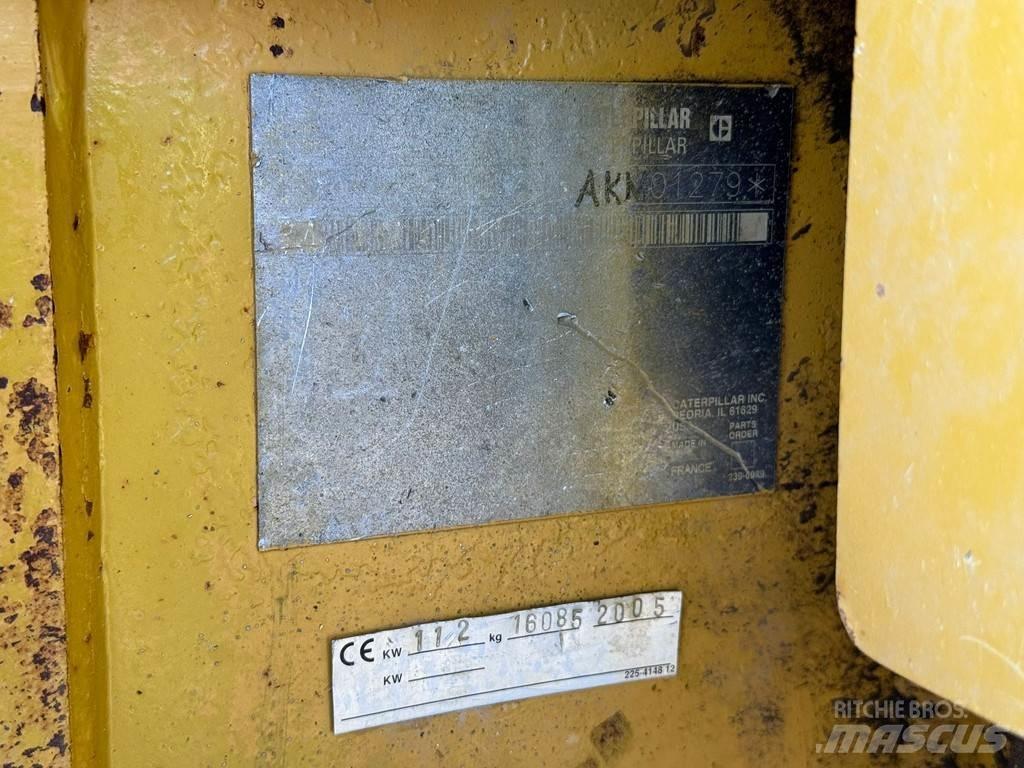 CAT D6N Buldožerji goseničarji