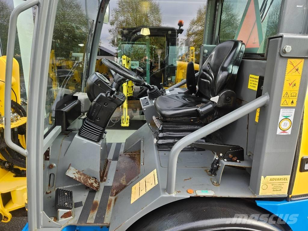Weidemann 2070LP Mini nakladalci